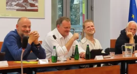 XV Sesja Rady Dzielnicy Ochota -pokaz jedności i arogancji