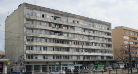 Grójecka 53/57  - Brzydkie kaczątko chyba dalej będzie brzydkie. 