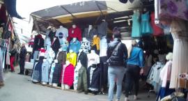 Na Bakalarskiej - przemyt, gacie i buty z plastiku 