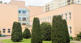 Dramat na Dickensa połączony z niebywała głupotą