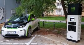 Będą nowe stacje ładowania pojazdów elektrycznych na Ochocie i Włochach.