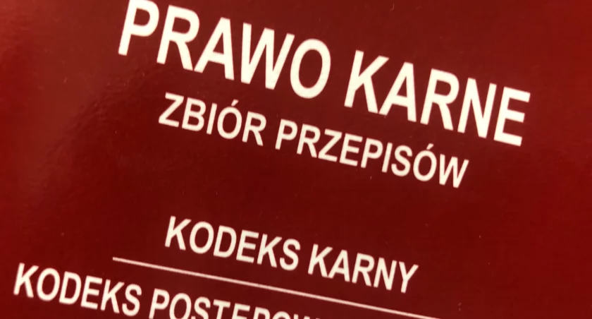 Ewa Wrzosek. W służbie i poza nią