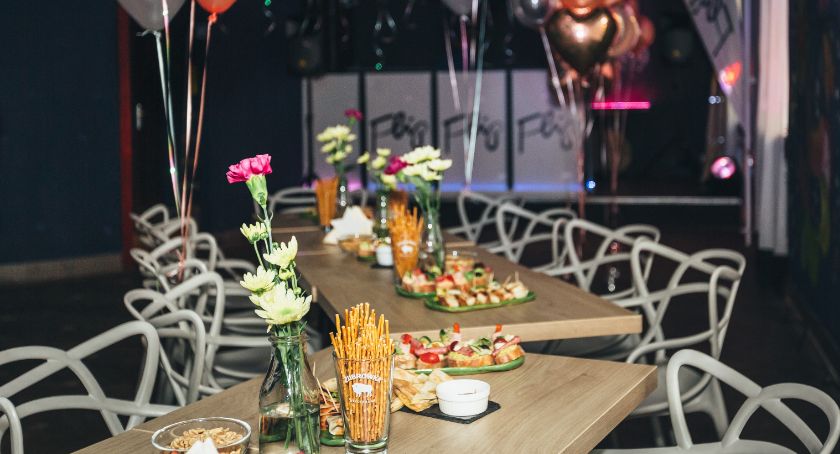 Wspieraj polską gastronomię, spędź wieczór w Warszawskim Flipie 