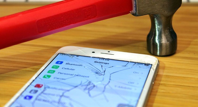 Oddaj iPhone w ręce profesjonalistów 