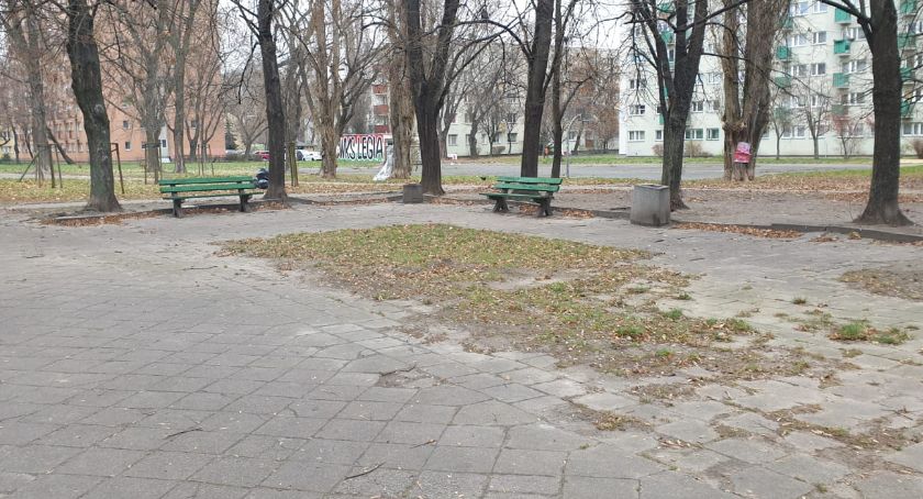 Naprawmy park przy Orzyckiej [ZDJĘCIA]
