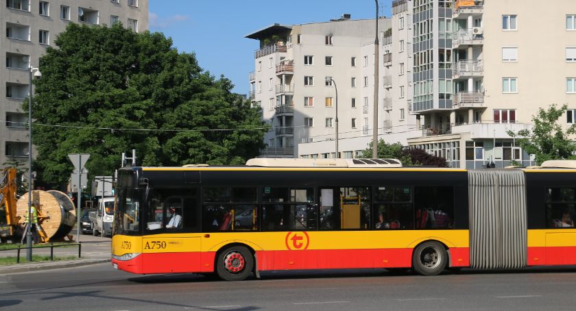 Budowa ronda na ul. Postępu: zmiany w komunikacji miejskiej