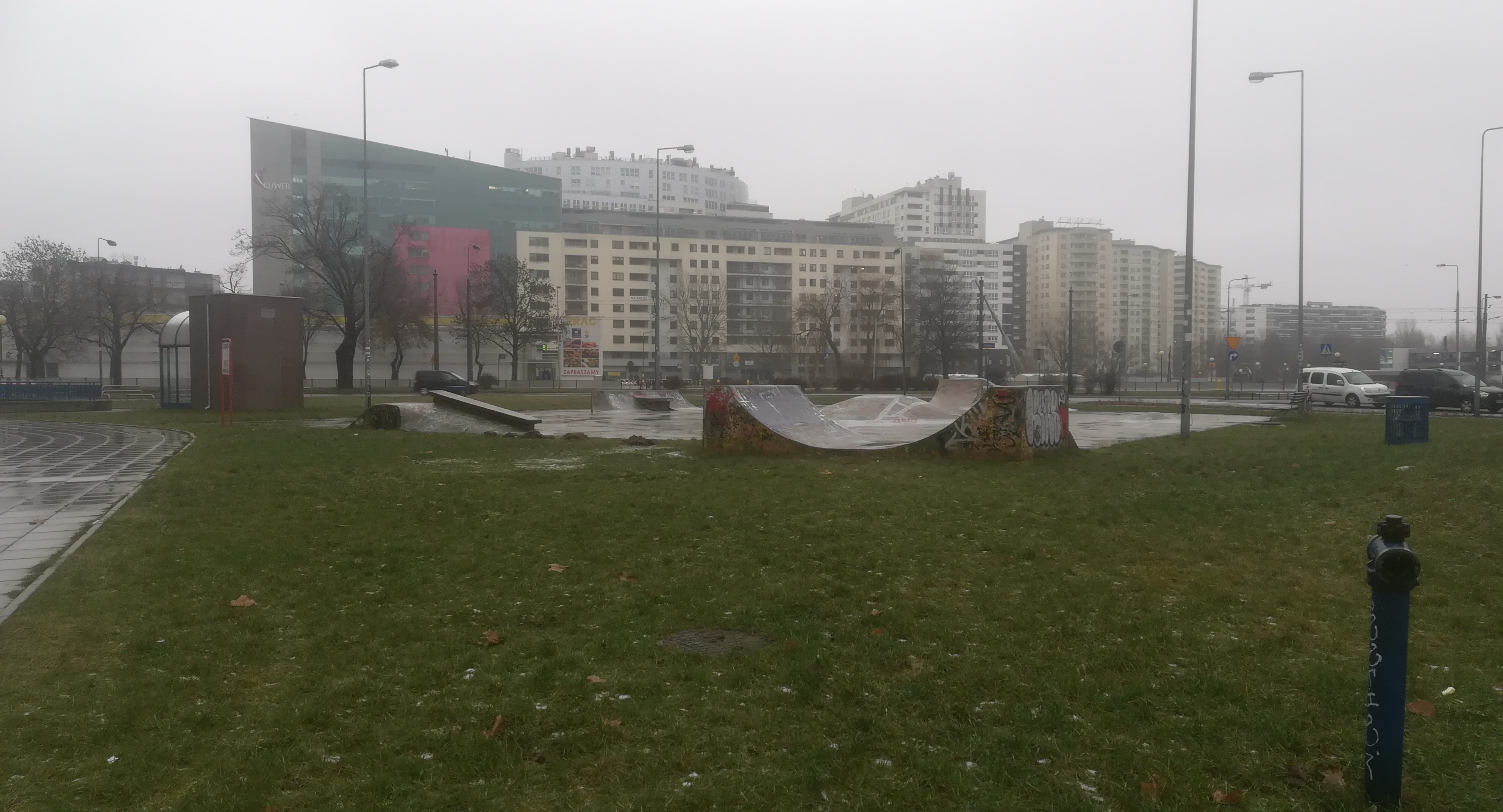 Należy wyremontować kultowy skatepark przy Metrze Wilanowska