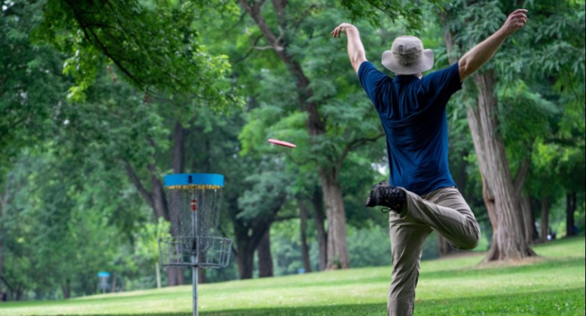 Chodźcie porzucać frisbee! Ultimate Frisbee - otwarte granie na Mokotowie [PLAN]