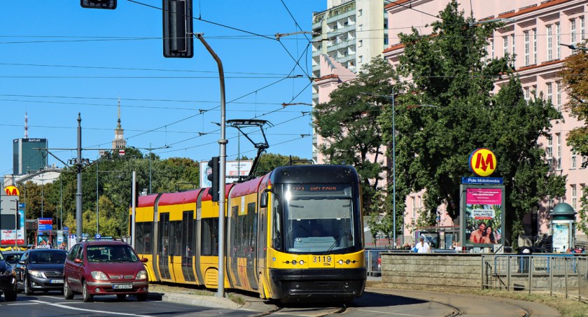 Ruszyła budowa nowych wind na stacji metra Pole Mokotowskie