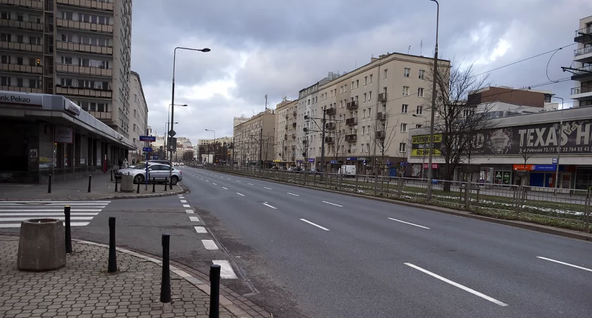 Przejścia dla pieszych na ulicy Puławskiej