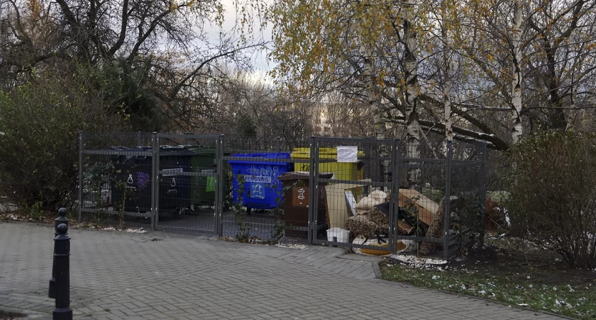 Śmietnik z ulicy Dworkowej