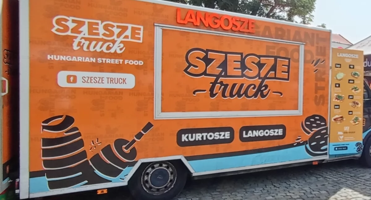 Zlot Foot Trucków. Sadyba Best Mall zaprasza