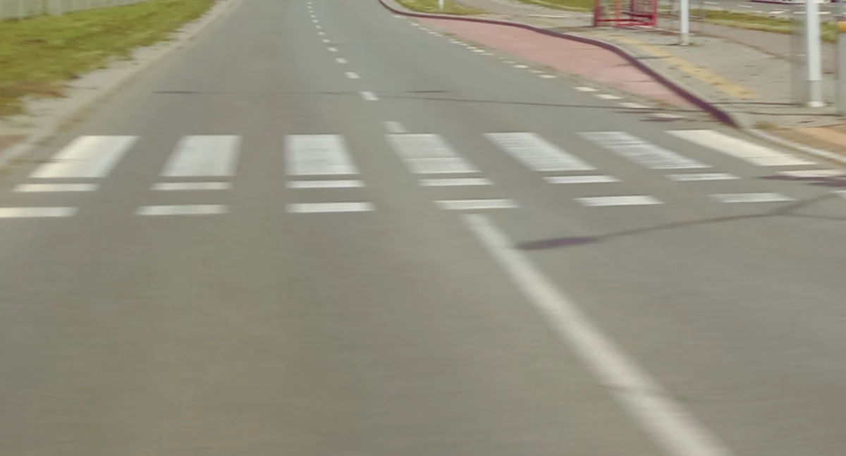 Progi są na ul. Woronicza, ale co z tego? Niebezpieczne przejścia