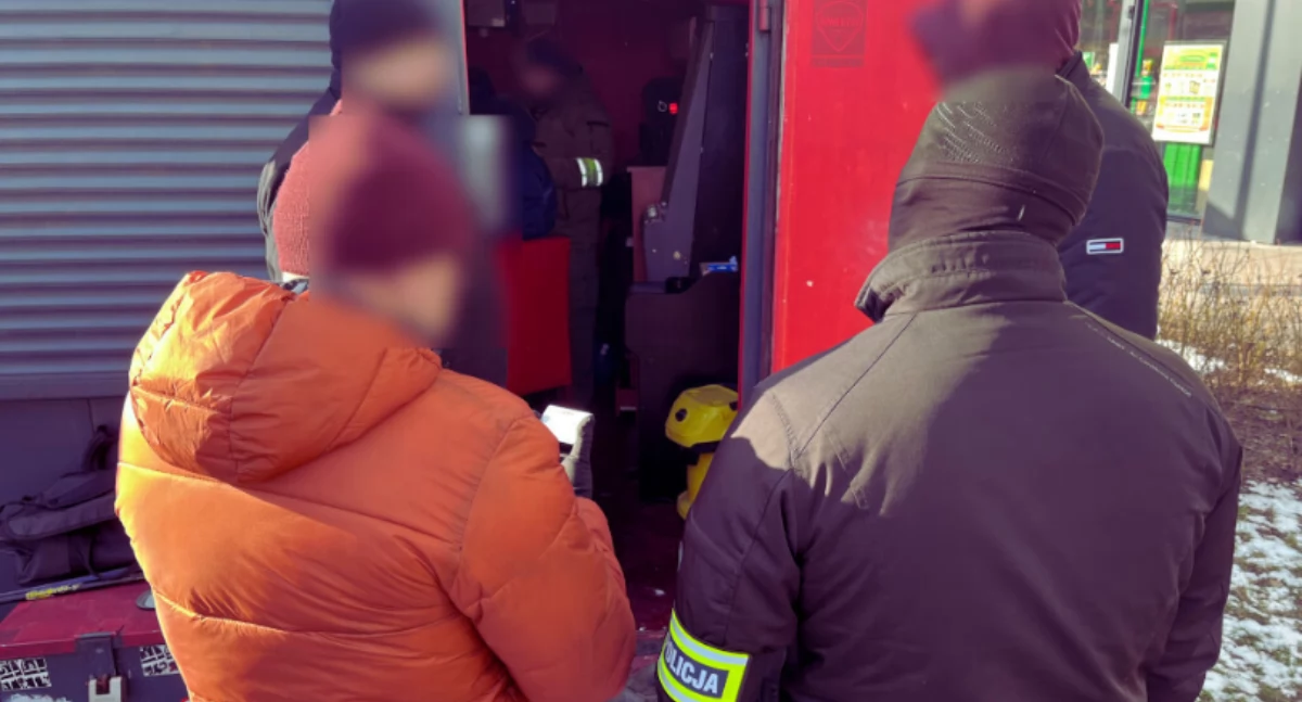 Mokotowscy policjanci i skarbówka zlikwidowali salon gier