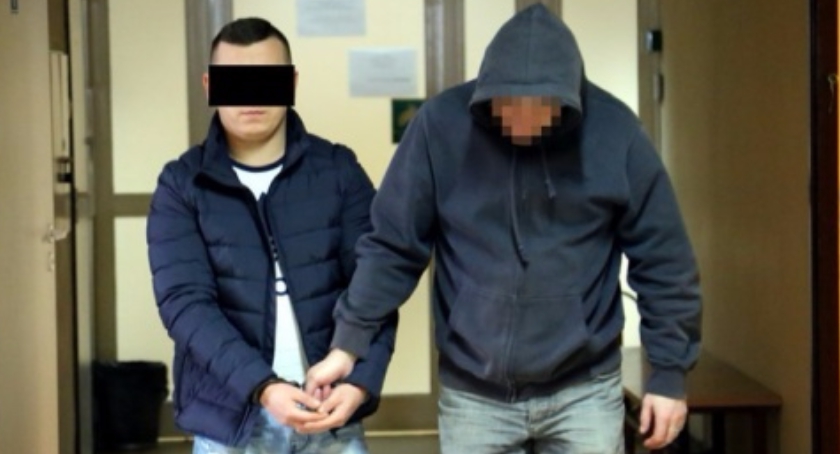 Kradli metodą „na policjanta”, a teraz grozi im za to do 10 lat więzienia, bo wpadli 