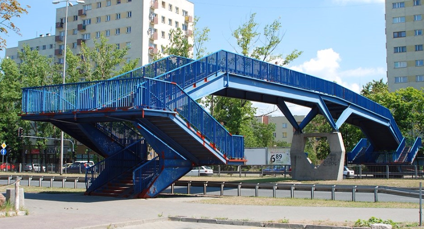 Nowe przejście dla pieszych przez ul. Czerniakowską powinno być gotowe pod koniec wakacji