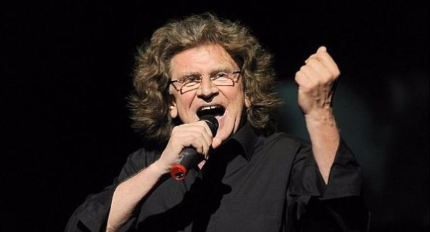 Skandal w internecie: Zbigniew Wodecki żyje! Uśmiercił go jeden z debilnych portali!