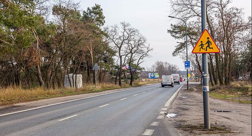 Zaczęło się palowanie pod estakadę na Południowej Obwodnicy Warszawy. Rusza się na całej linii…