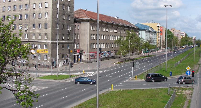 Pikiety mieszkańców „wychodziły” przejścia dla pieszych na Wisłostradzie