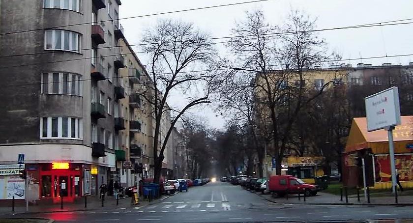 Mieszkańcy z domu przy ul. Dąbrowskiego 12 mogą spać spokojnie, ratusz wykupił roszczenia