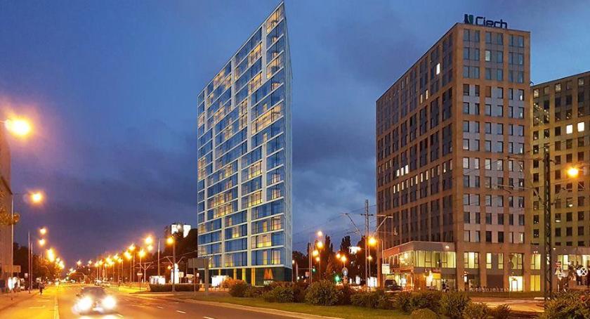 Przy ul. Puławskiej 186 da się wcisnąć jeszcze jeden apartamentowiec, mimo że miejsca mało