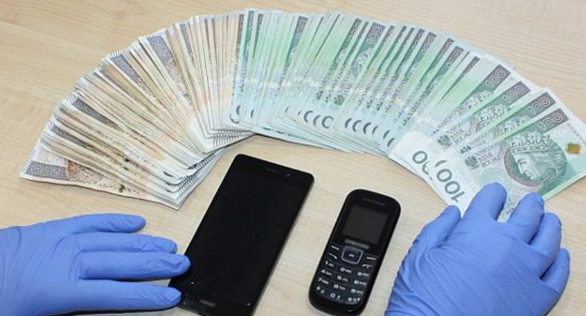 Fałszywy policjant Sebastian D. „pobrał” w sumie 206 tys. zł, a wpadł przy 25 tysiącach…