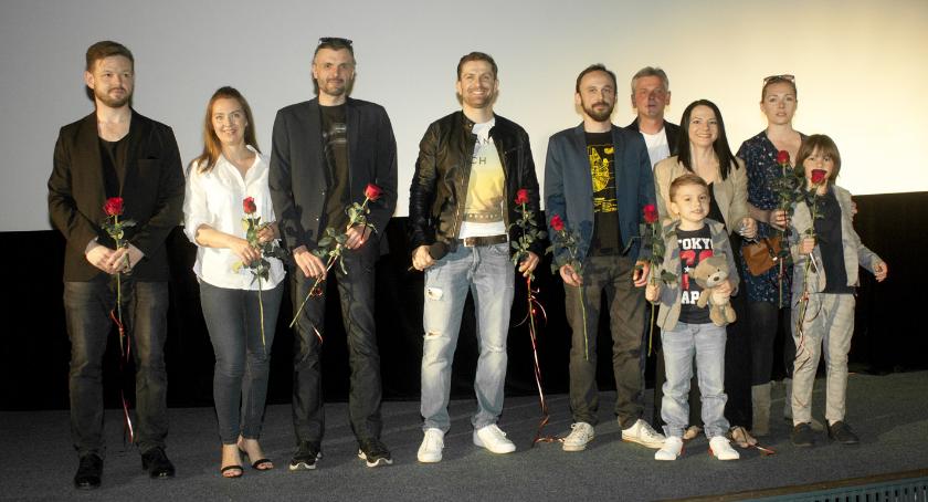 Film „Tata” Kacpra Anuszewskiego to niecałe 15 minut emocji, a wzruszeń na całe życie…