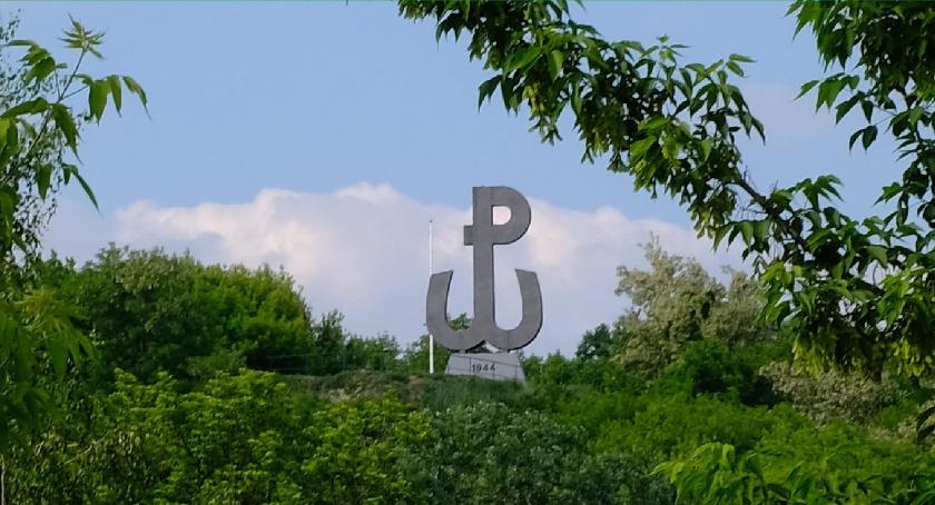 Ruszają konsultacje w sprawie parku wokół Kopca Powstania Warszawskiego