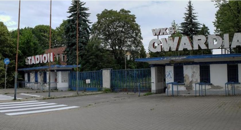 Mokotowska Nowoczesna z apelem do MSWiA o przywrócenie stadionu Gwardii społeczeństwu
