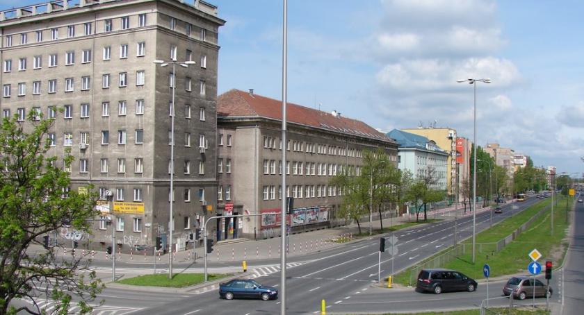 Wysoka wieża stanie na terenie dawnej zajezdni u zbiegu Chełmskiej i Czerniakowskiej