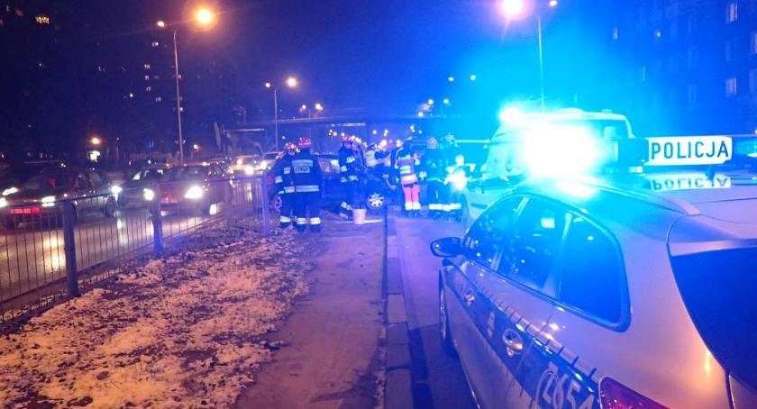Zderzenie czterech aut na ulicy Czerniakowskiej – fotorelacja straży pożarnej