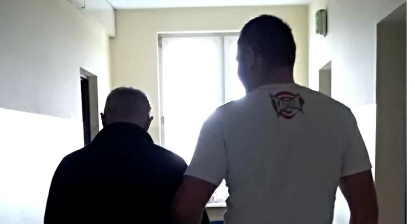 Usłyszał piętnaście zarzutów kradzieży z włamaniem...