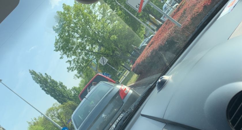 Zamiast urlopu, spędzamy czas w korkach