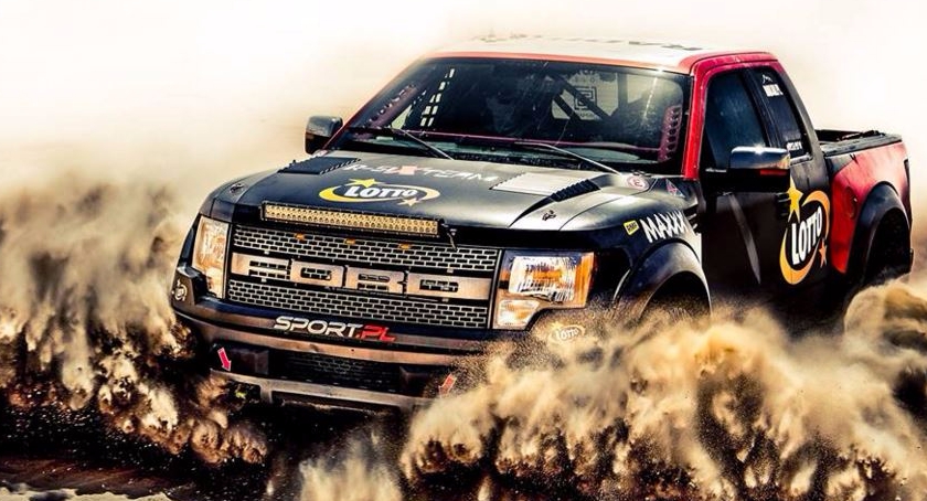 Trzy Kolory: Kazberuk i Szustkowski o rajdzie Dakar 