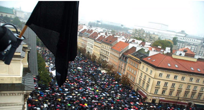 Mokotowskie kobiety licznie brały udział w „czarnym poniedziałku”