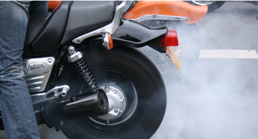 Pirat na motocyklu zatrzymany na ul. Warneńskiej