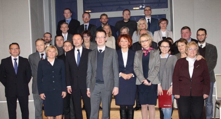Mokotowska „Ściągawka dla radnego”: czy ucho wybrańca jest blisko ust wyborcy?