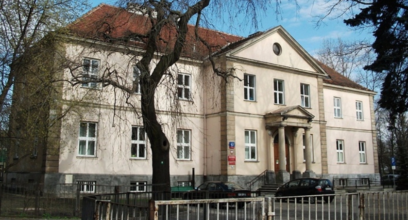 Instytut Moralnej Poprawy Dzieci w Młodzieżowym Domu Kultury, ul. Puławska 97