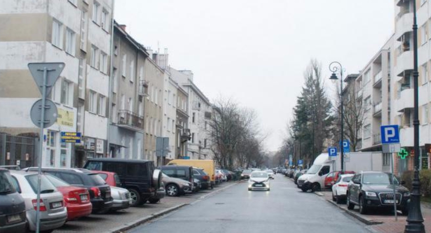 Mieszkańcy Narbutta nie chcą żadnego Woonerfu. Jest za to Wnerw!