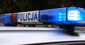 Zbuntowana staruszka atakowała auta przy ul. Tagorea