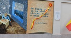 Mozaika Poeta na cześć Krzysztofa Kamila Baczyńskiego
