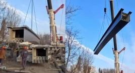 Kładka nad Portem Czerniakowskim prawie gotowa