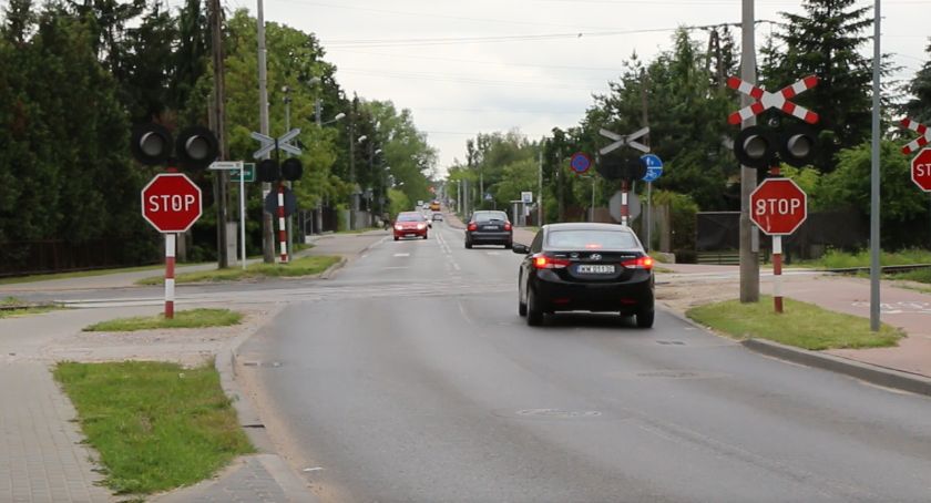 Skrzyżowanie Julianowskiej i Urbanistów