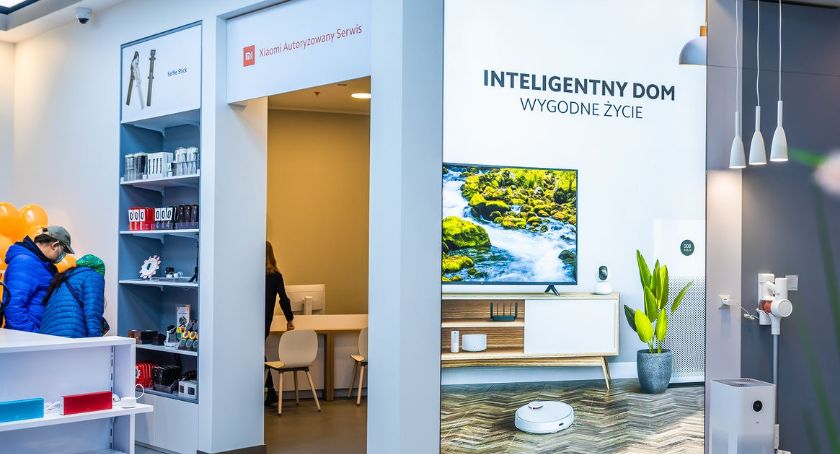 Gigantyczny salon Xiaomi w Westfield Arkadia ma ponad 300 m kw. powierzchni