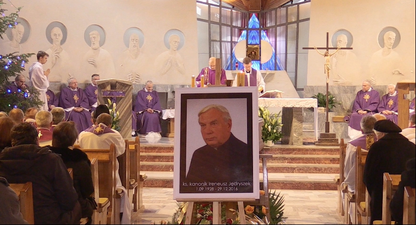 Ostatnie pożegnanie ks. Ireneusza Jędryszka
