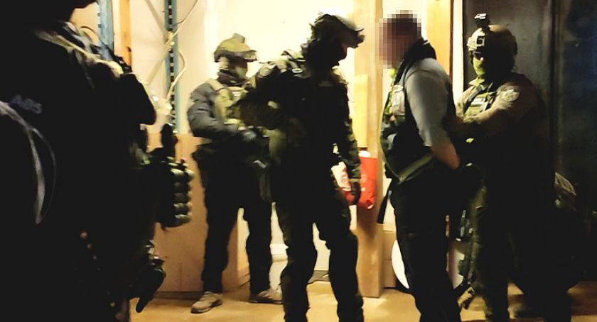 Zlikwidowana fabryka papierosów - Komunikat Izby Administracji Skarbowej Warszawa
