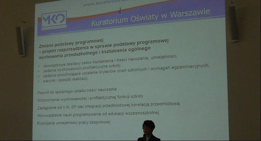 Przedstawiciele Kuratorium Oświaty o reformie edukacji z przedstawicielami samorządów i dyrektorów
