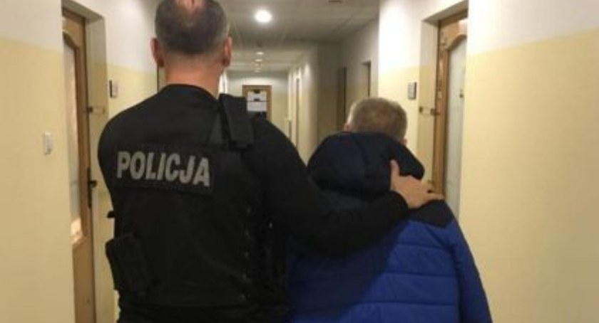 Bez wymaganej wizy, za to z narkotykami