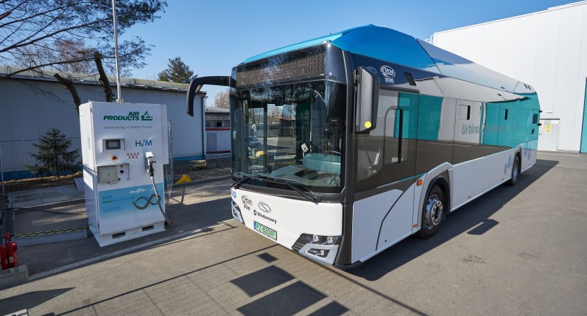 Pilotażowy projekt PKM Jaworzno autobusu zasilanego wodorem Air Products