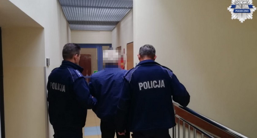 DZIELNICOWI ZATRZYMALI POSZUKIWANEGO MĘŻCZYZNĘ